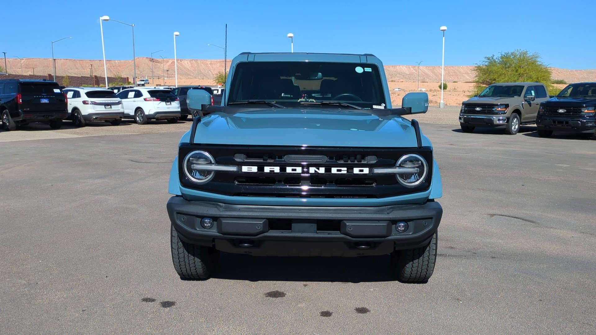 Used 2021 Ford Bronco Outer Banks AWD/4WD image 8