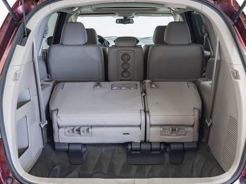 Used 2016 Honda Odyssey EX-L image 41