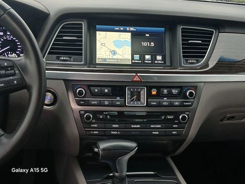 Used 2018 Genesis G80 3.8 RWD image 26