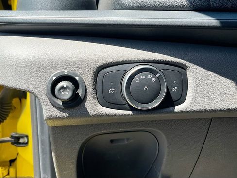 Used 2020 Ford Transit 250 Medium Roof w/ Load Area Protection Package RWD image 10