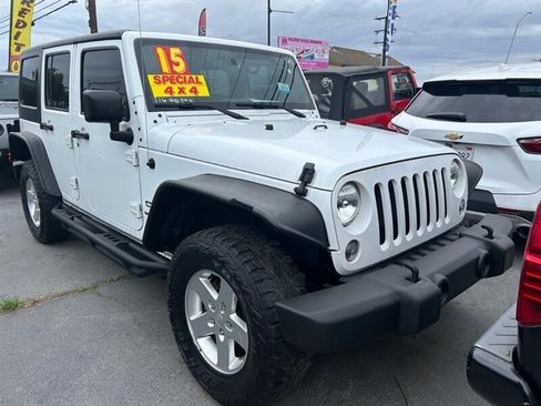 Used 2015 Jeep Wrangler Unlimited Sport w/ Quick Order Package 24S AWD/4WD image 17