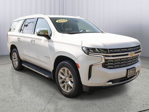 Used 2024 Chevrolet Tahoe Premier AWD/4WD image 1