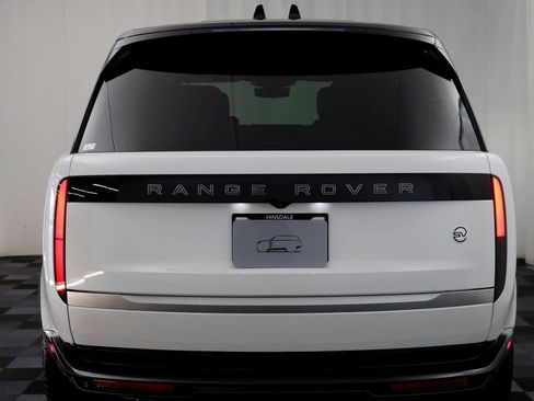 New 2025 Land Rover Range Rover SV AWD/4WD image 21