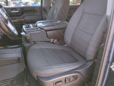 Certified 2023 GMC Sierra 2500 SLE w/ SLE Value Package; image 18