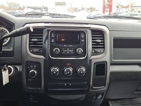 Used 2013 RAM 1500 Express image 21
