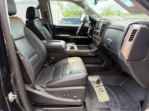 Used 2016 GMC Sierra 2500 Denali w/ Duramax Plus Package AWD/4WD image 14