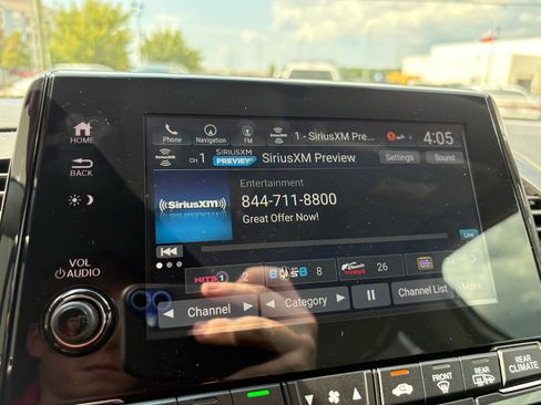 Used 2024 Honda Odyssey Elite image 19