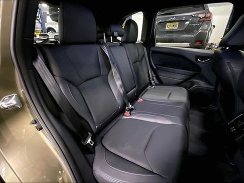 Used 2025 Subaru Forester Limited AWD/4WD image 27