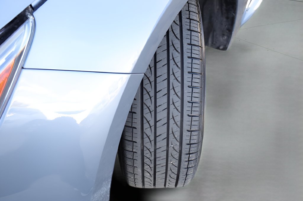 Certified 2024 Toyota Corolla LE FWD image 4