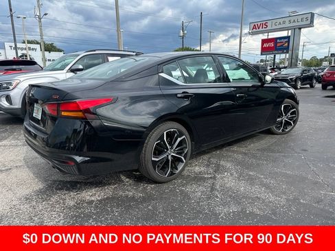Used 2025 Nissan Altima 2.5 SR FWD image 3