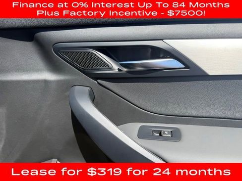 New 2025 VinFast VF 8 Plus image 30