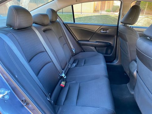 Used 2015 Honda Accord Sport image 39