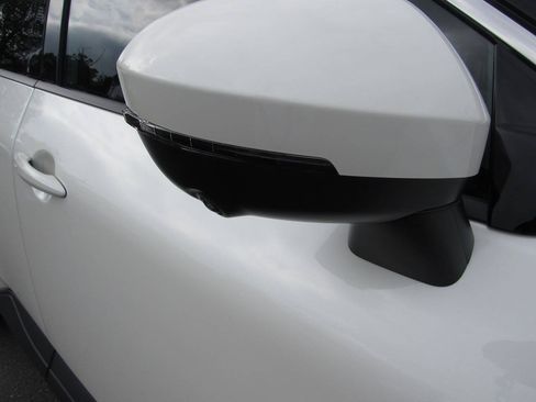 Used 2021 Nissan Rogue SV FWD image 10