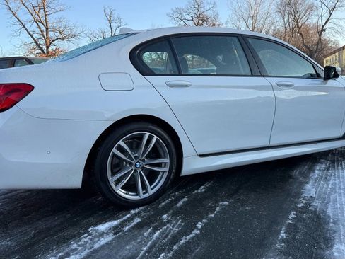 Used 2016 BMW 750i xDrive image 10