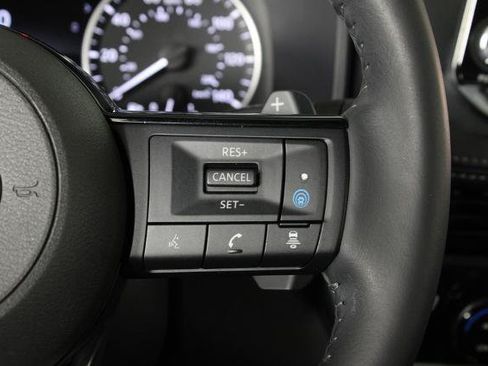 Certified 2022 Nissan Rogue SV w/ SV Premium Package FWD image 30