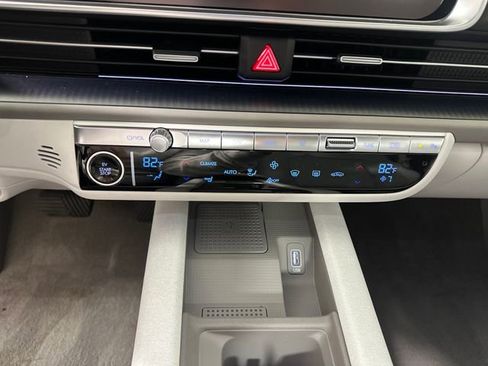 Used 2024 Hyundai Ioniq 6 SEL image 23