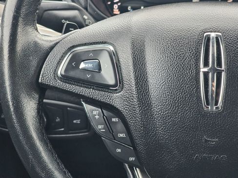 Used 2017 Lincoln MKC Premiere AWD/4WD image 11