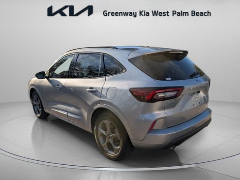 Used 2023 Ford Escape ST-Line w/ Tech Pack #1 image 6