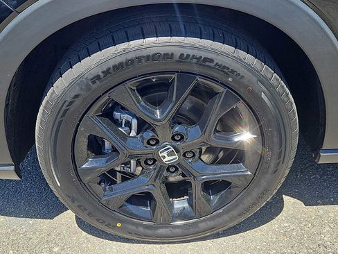 Certified 2025 Honda HR-V Sport image 7
