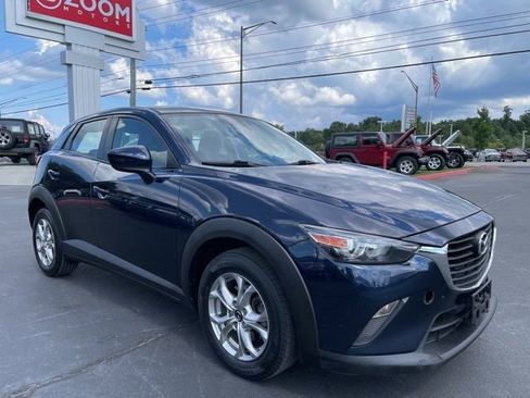 Used 2017 MAZDA CX-3 Sport AWD/4WD image 2