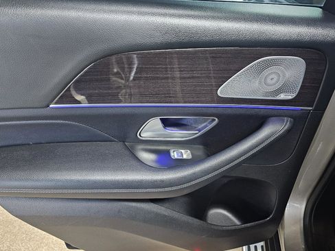 Used 2020 Mercedes-Benz GLE 350 4MATIC image 25