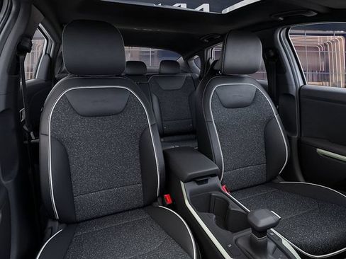 Certified 2025 Kia K4 GT-Line w/ GT-Line Sunroof Package FWD image 15