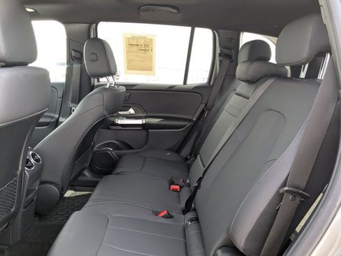 Used 2026 Mercedes-Benz GLB 250 image 20