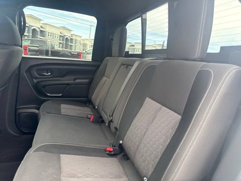 Used 2023 Nissan Titan SV w/ SV Convenience Package AWD/4WD image 19