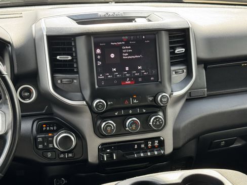 Used 2024 RAM 1500 Big Horn AWD/4WD image 17