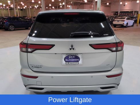 Used 2024 Mitsubishi Outlander SE AWD/4WD image 4