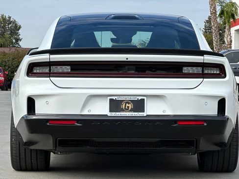 New 2024 Dodge Charger R/T Scat Pack w/ Plus Group image 5