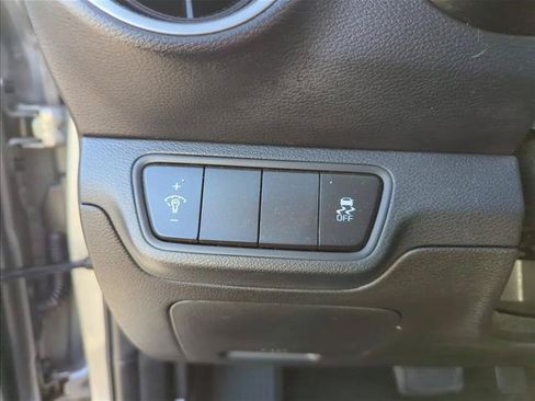 Used 2023 Kia Forte LXS FWD image 15