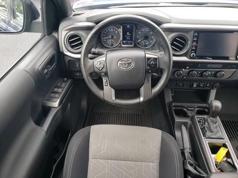 Used 2023 Toyota Tacoma TRD Sport AWD/4WD image 14