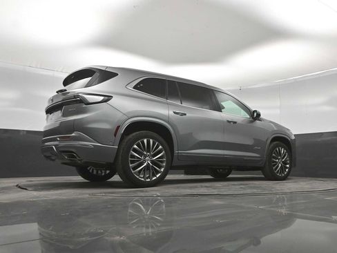 New 2026 Buick Enclave Avenir w/ Super Cruise Package AWD/4WD image 37
