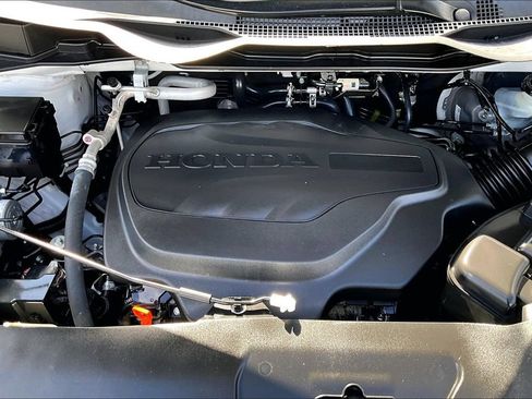 Used 2023 Honda Odyssey Touring image 13