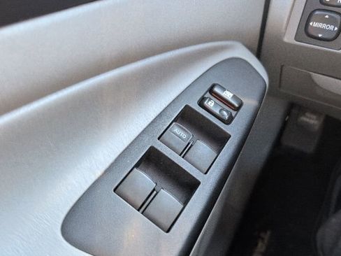 Used 2012 Toyota Tacoma Base w/ SR5 Pkg image 16