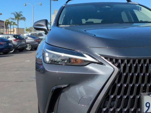Used 2025 Lexus NX 350h AWD w/ Accessory Package (2T) image 10