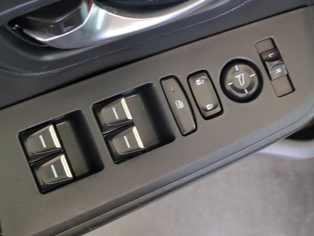 Used 2025 Honda Pilot Touring image 27