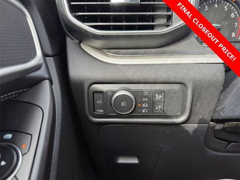 Used 2020 Ford Explorer XLT w/ Equipment Group 202A image 30