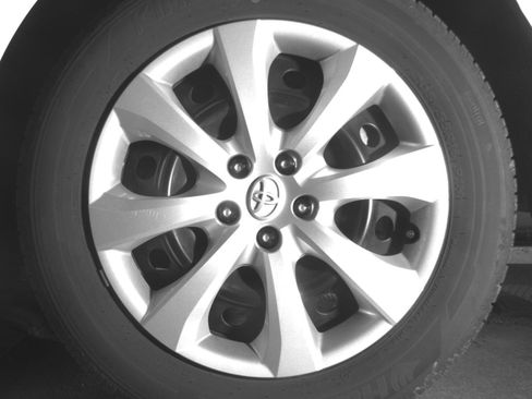 Used 2025 Toyota Corolla LE FWD image 17