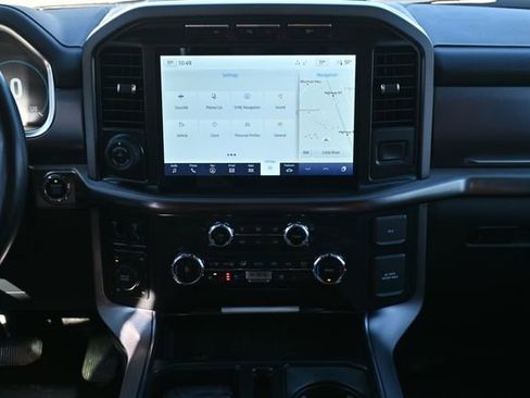 Used 2022 Ford F150 Platinum w/ Tow Technology Package image 17