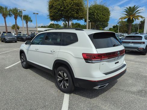 New 2026 Volkswagen Atlas SE image 7