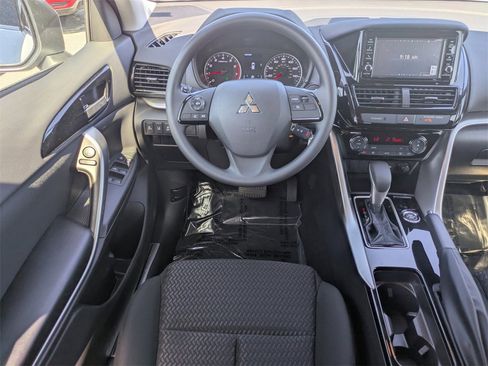 New 2025 Mitsubishi Eclipse Cross ES image 16