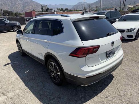 Used 2018 Volkswagen Tiguan SEL FWD image 5