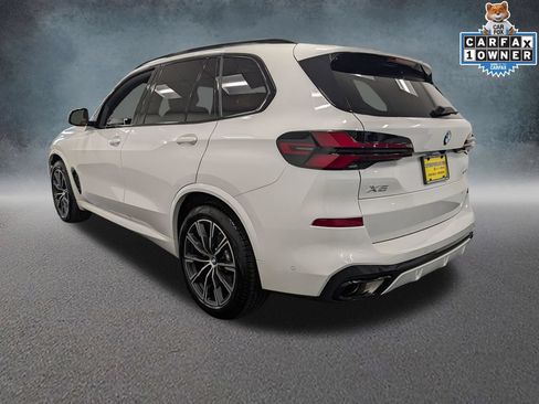 Used 2026 BMW X5 xDrive40i w/ M Sport Package AWD/4WD image 6