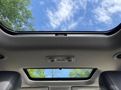 Used 2015 Buick Enclave Premium w/ Experience Buick Package AWD/4WD image 21