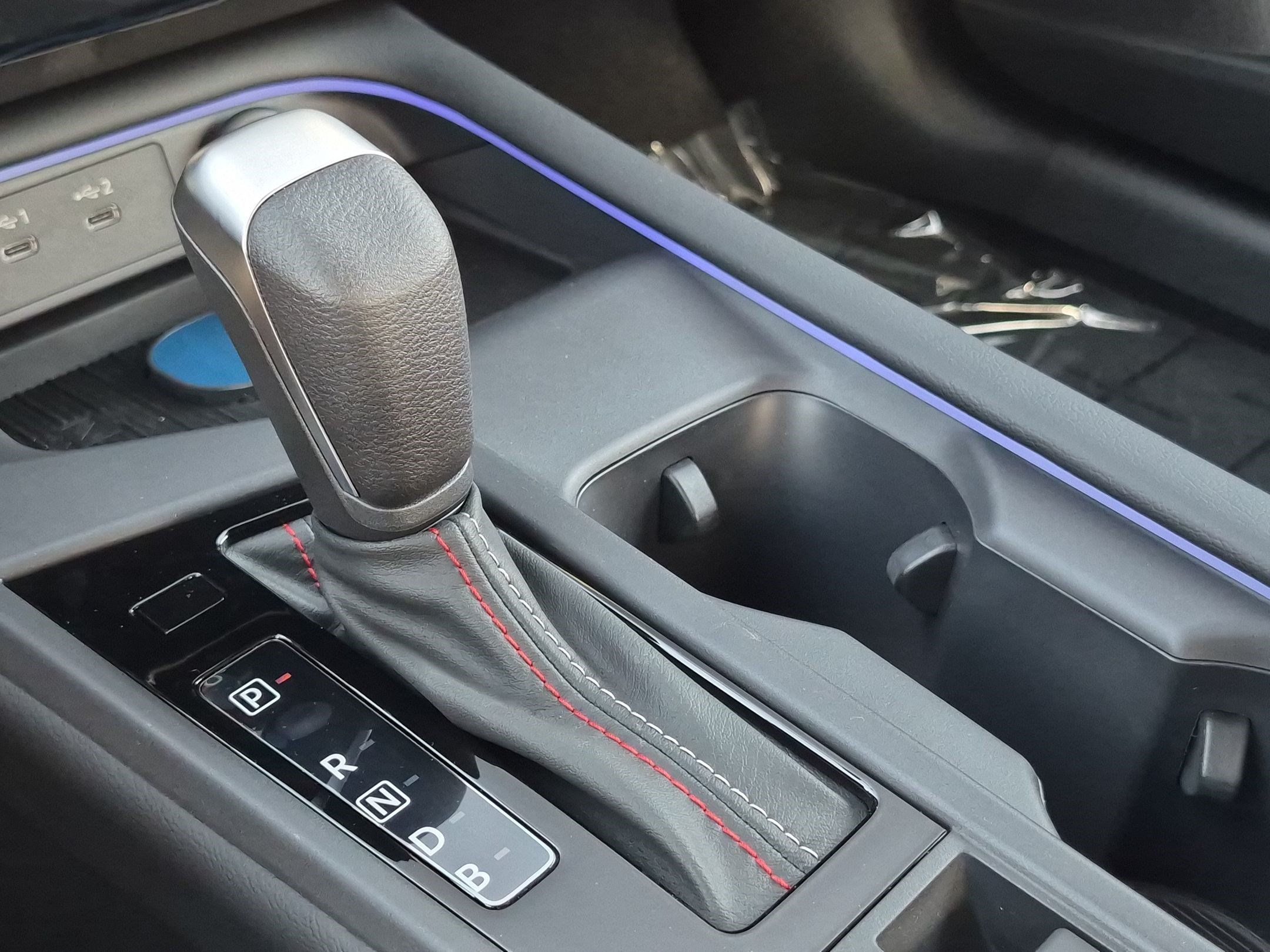 New 2027 Nissan Sentra SR w/ SR Premium Package FWD image 18