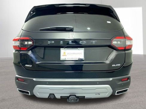 Used 2025 Honda Pilot Elite image 35