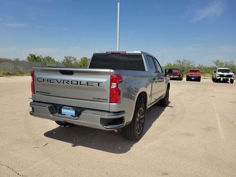 Used 2026 Chevrolet Silverado 1500 Custom w/ LPO, Dark Essentials Package RWD image 8