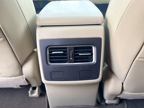 Used 2018 Acura RDX AWD w/ Advance Package image 27